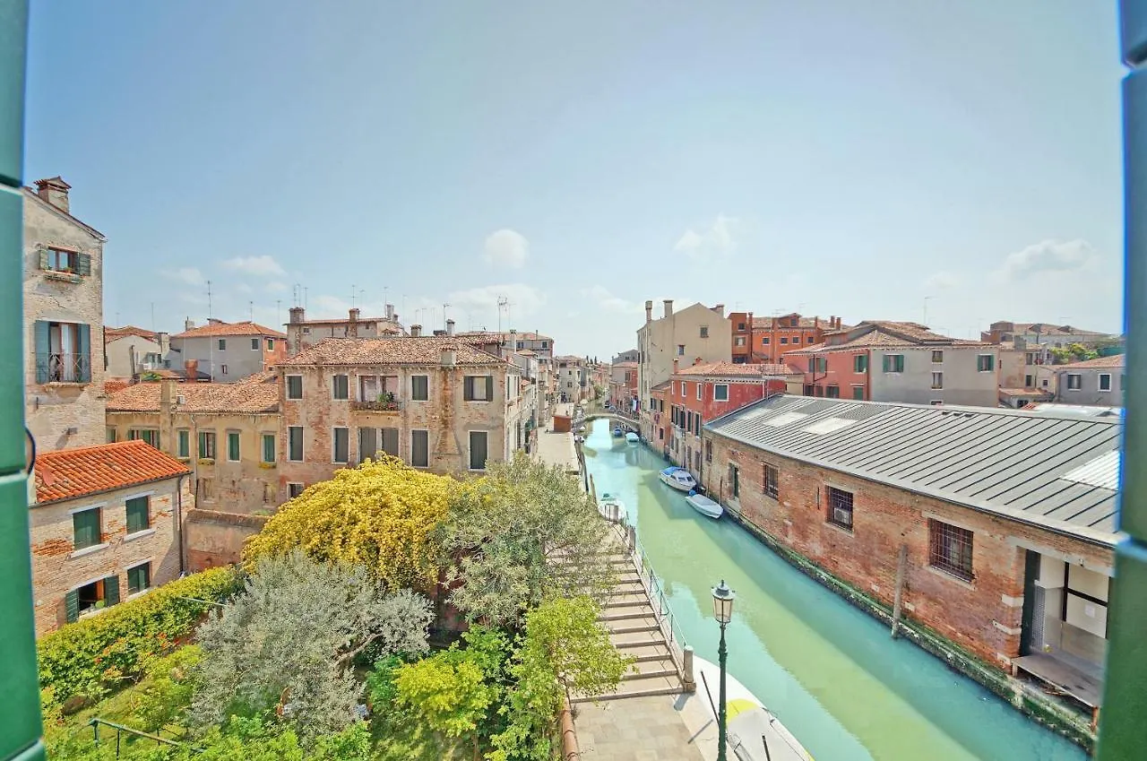 Dolcevita Apartments N 245 Венеция Италия