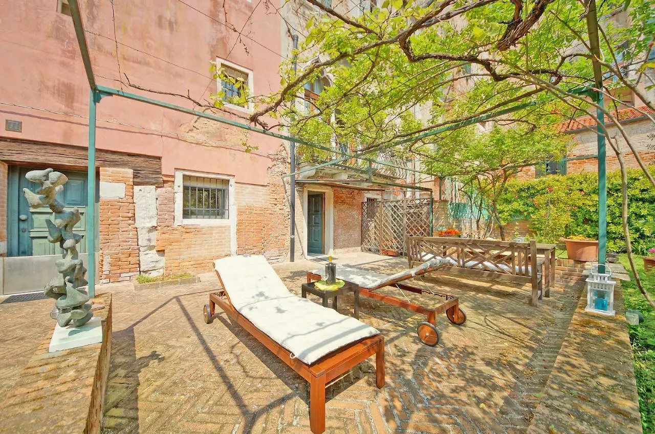 Dolcevita Apartments N 245 Венеция