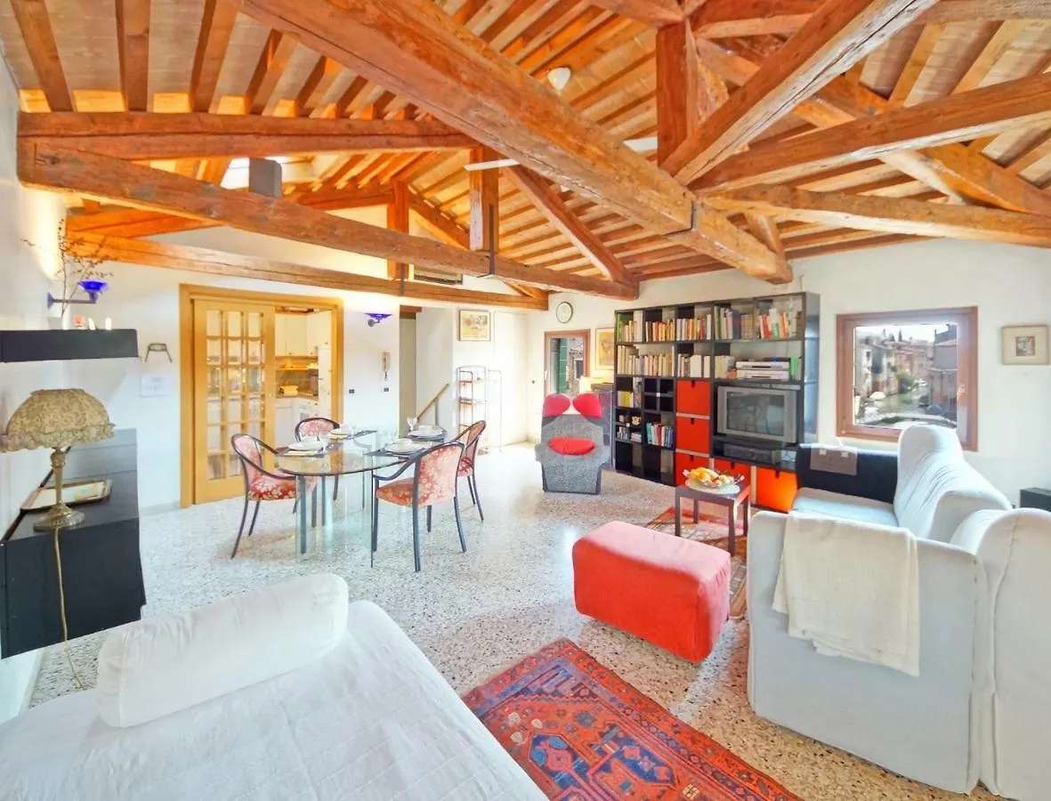 Dolcevita Apartments N 245 Венеция